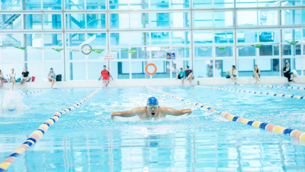 137 trẻ em có hoàn cảnh khó khăn được dạy bơi miễn phí