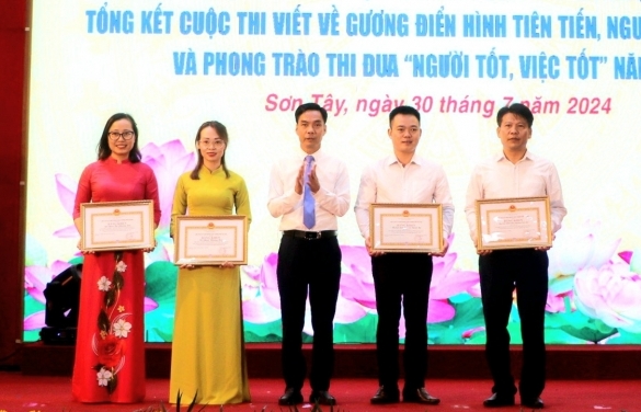 Đẩy mạnh thi đua, nhiều tập thể, cá nhân tại Sơn Tây được vinh danh