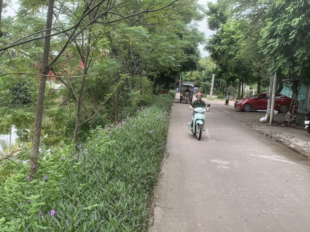 Các tuyến đường tại huyện Thạch Thất đã thông thoáng, người dân di chuyển ổn định