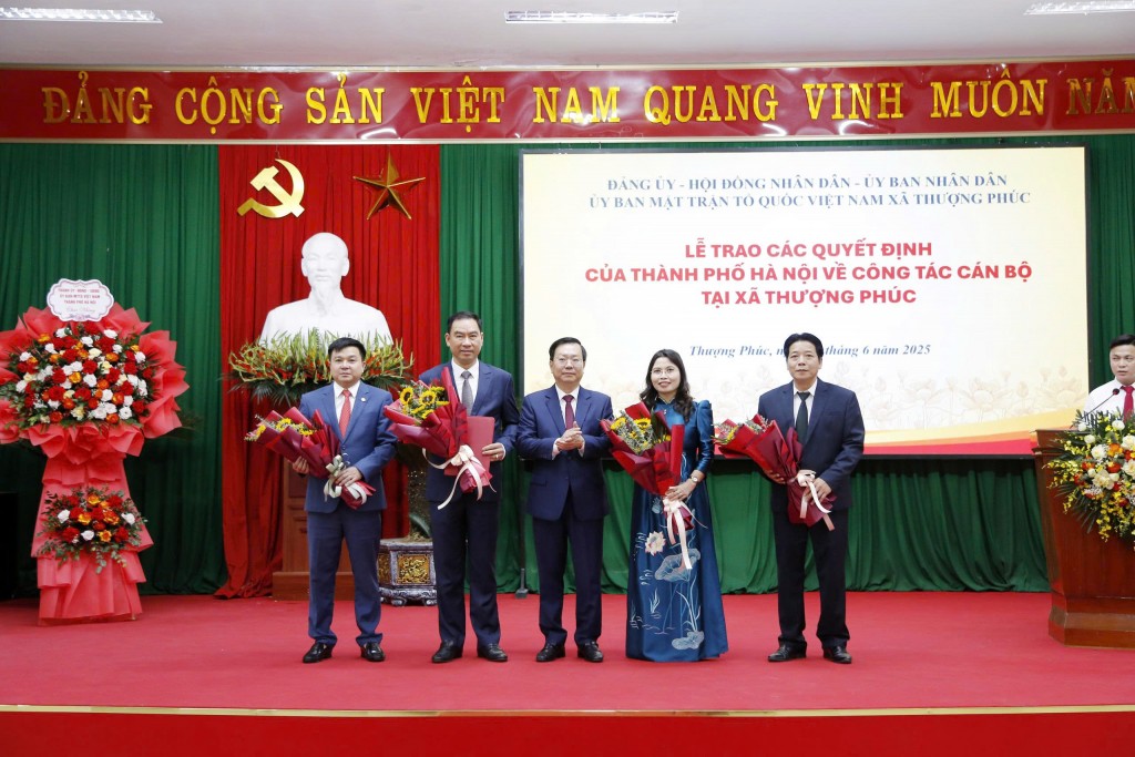 Đồng chí Tạ Hữu Thọ giữ chức Bí thư Đảng ủy xã Thượng Phúc