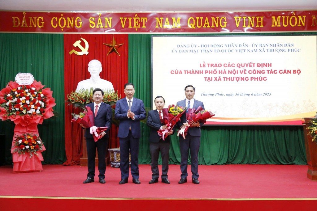 Đồng chí Tạ Hữu Thọ giữ chức Bí thư Đảng ủy xã Thượng Phúc