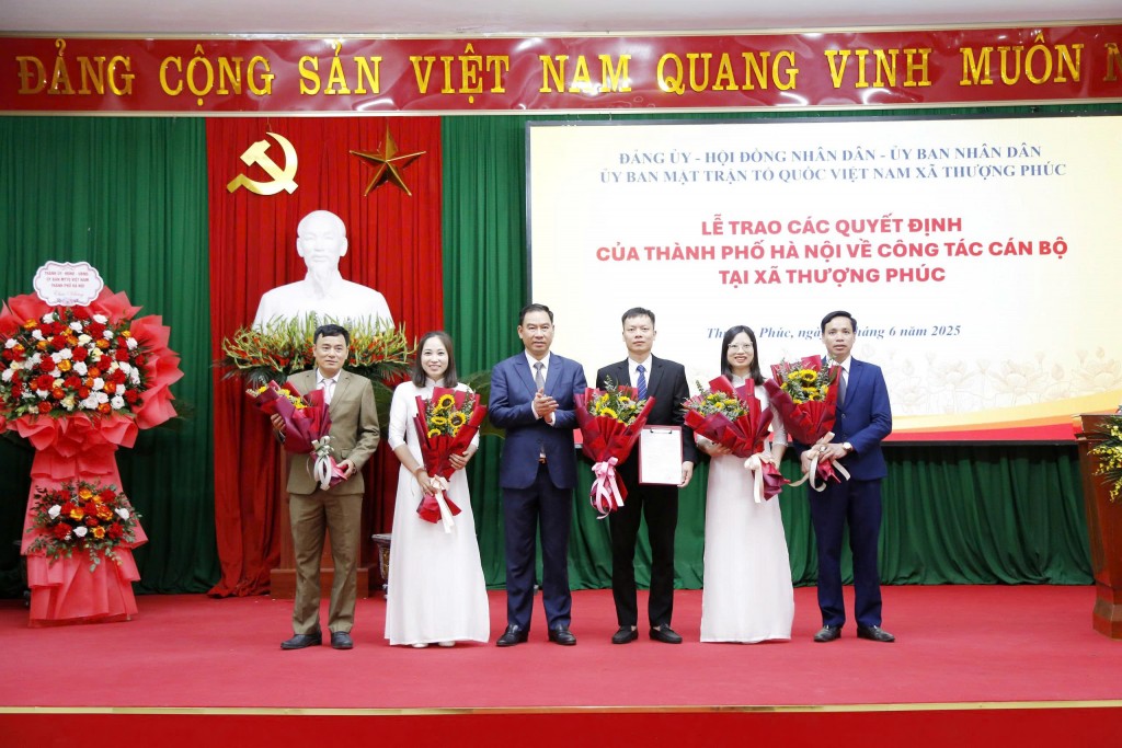 Đồng chí Tạ Hữu Thọ giữ chức Bí thư Đảng ủy xã Thượng Phúc