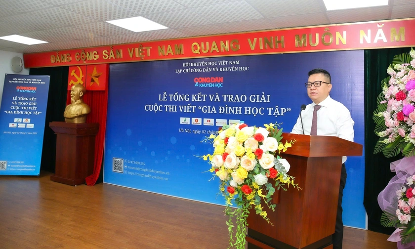 Nữ nhà báo đạt giải Nhất cuộc thi viết 