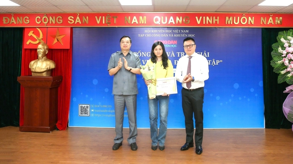 Nữ nhà báo đạt giải Nhất cuộc thi viết "Gia đình học tập"