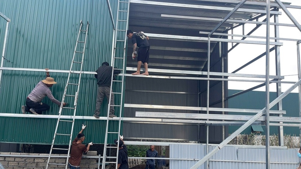 Xã Hồng Vân quyết liệt xử lý vi phạm đất đai, xây dựng