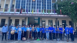 mat tran to quoc xa hong van chung tay chinh trang tru so