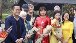 huong toi mo hinh khu thuong mai van hoa tai lang co duong lam