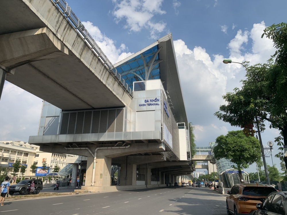 Người dân háo hức trước ngày tuyến metro Nhổn - Ga Hà Nội vận hành