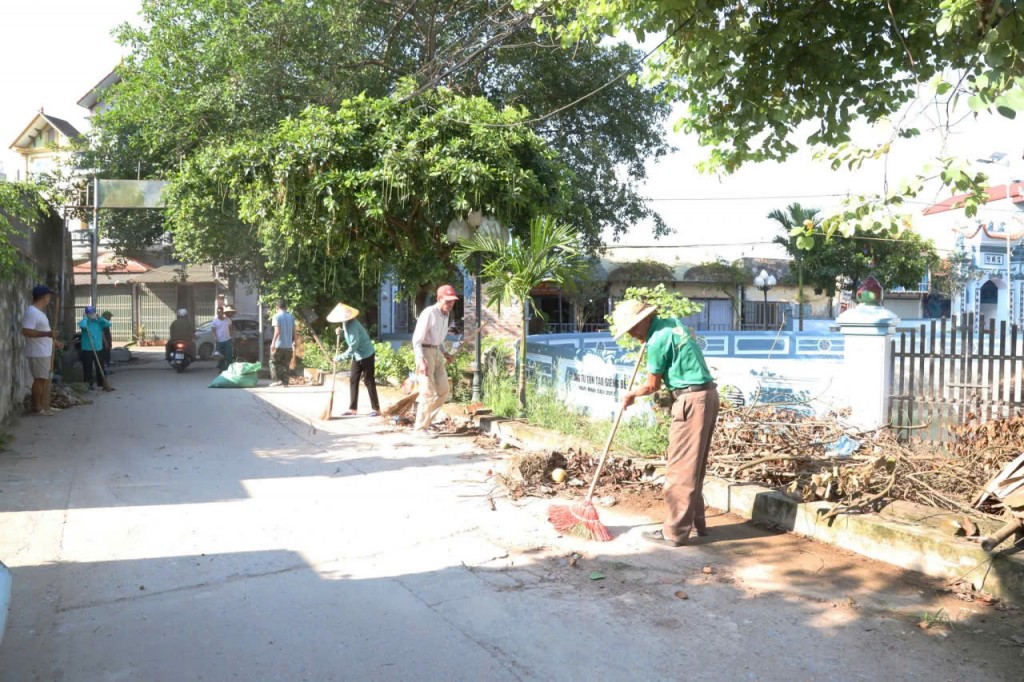 Cán bộ, Nhân dân xã Thượng Phúc hành động vì môi trường