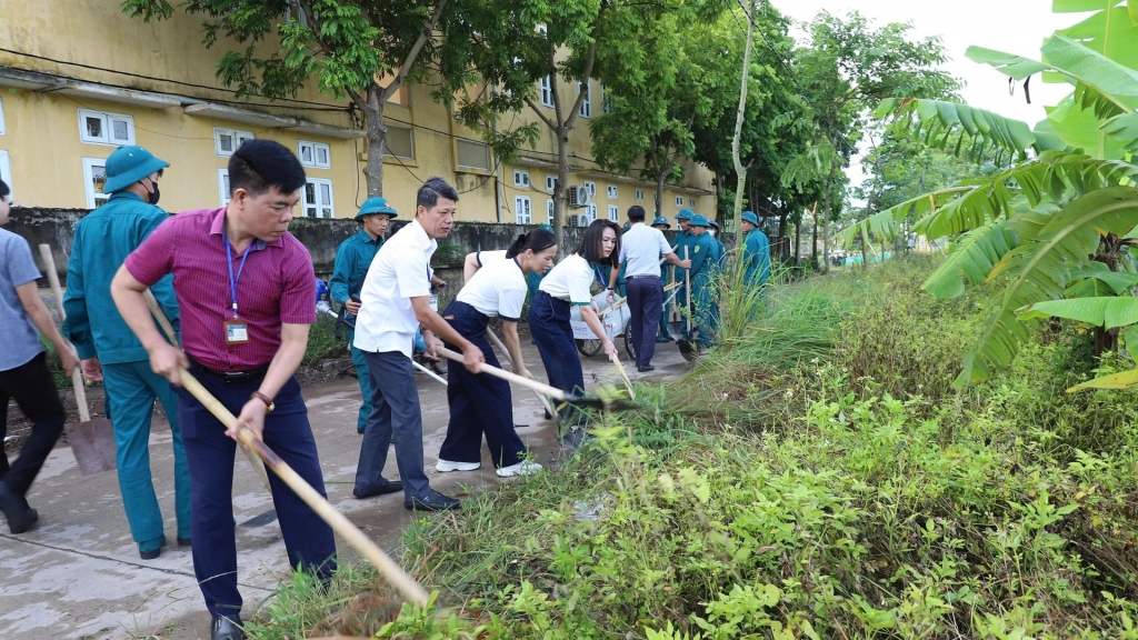 Những ngày cuối tuần xanh tại xã Hồng Vân