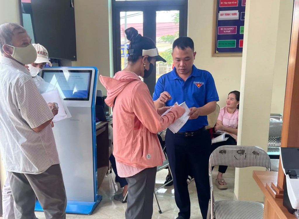 Tiếp tục áp dụng khoa học công nghệ, kết hợp với sự hỗ trợ của nhiều lực lượng