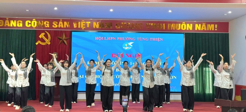 Nhiều hoạt động chào mừng Đại hội Đảng bộ phường Tùng Thiện Nhiều hoạt động chào mừng Đại hội Đảng bộ phường Tùng Thiện