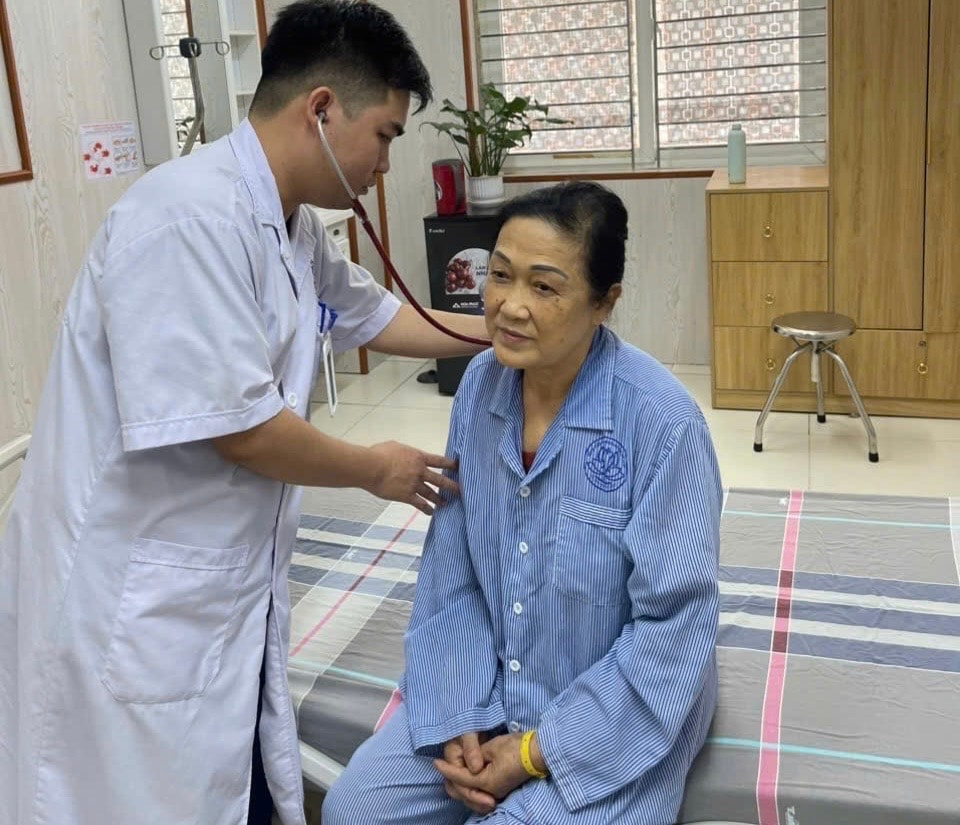 Bệnh viện Đa khoa Mê Linh cấp cứu kịp thời bệnh nhân nhồi máu não