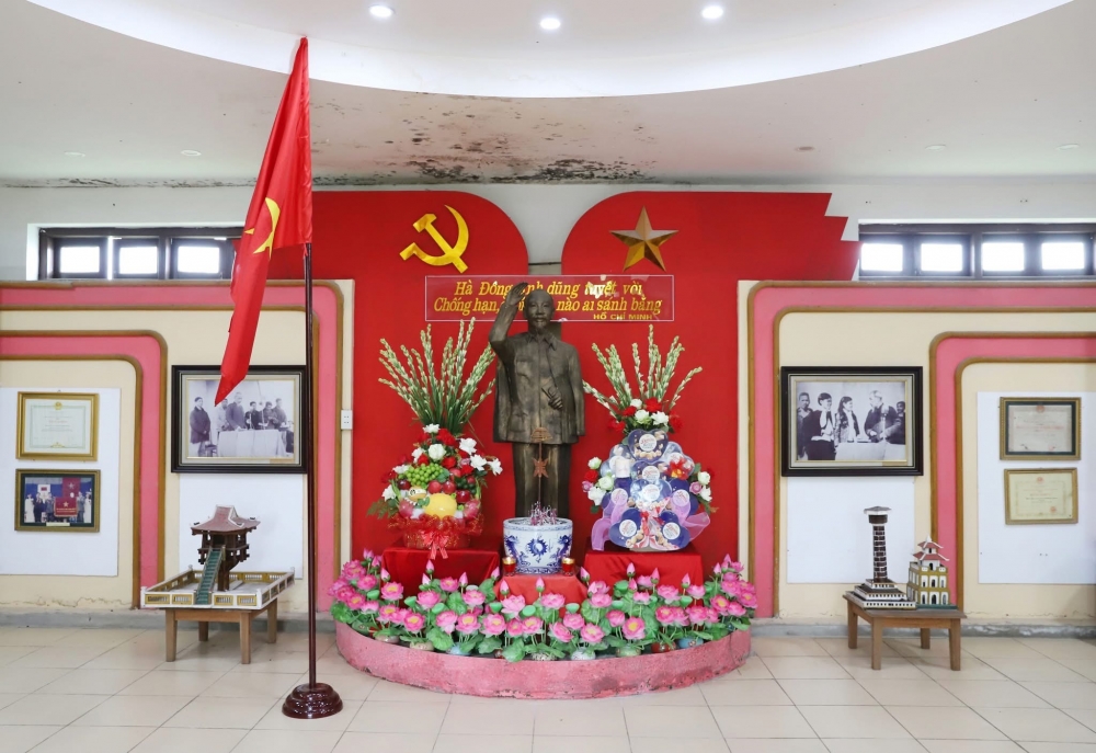 Tượng Bác Hồ tại Tượng Bác Hồ tại