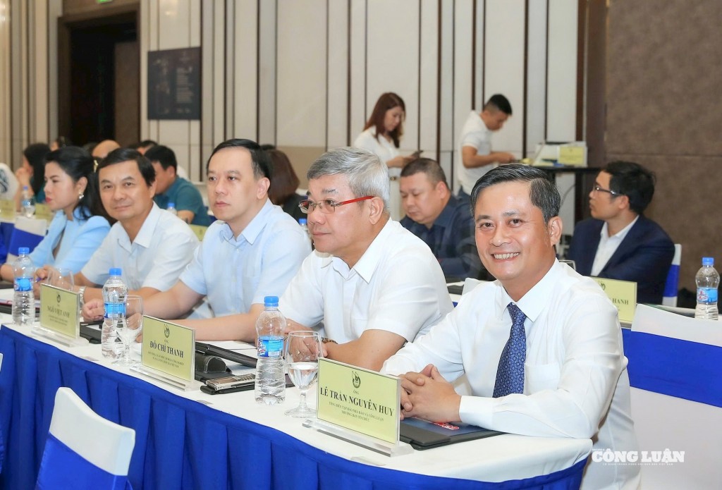 Khách mời tham dự Diễn đàn Tổng Biên tập 2025 là lãnh đạo các cơ quan báo chí trong cả nước.