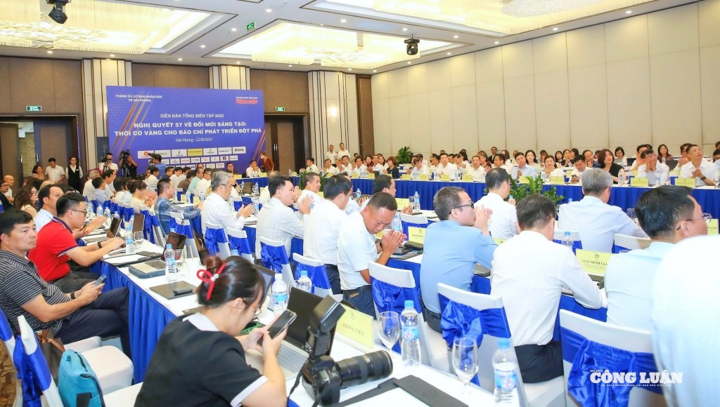 Diễn đàn xoay quanh chủ đề Nghị quyết 57 về đổi mới sáng tạo nhằm định hình những thách thức và đặc biệt tìm ra những cơ hội để Báo chí Cách mạng Việt Nam có thể phát triển để vươn mình cùng đất nước trong kỷ nguyên số.