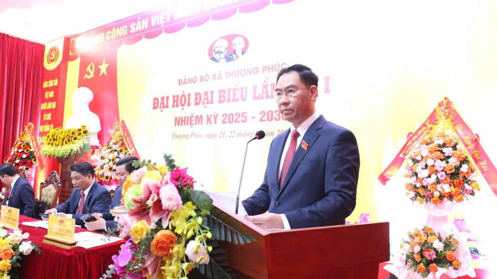 Bí thư Đảng uỷ, Chủ tịch HĐND xã Thượng Phúc Tạ Hữu Thọ phát biểu khai mạc Đại hội. Ảnh: Phong Đỗ