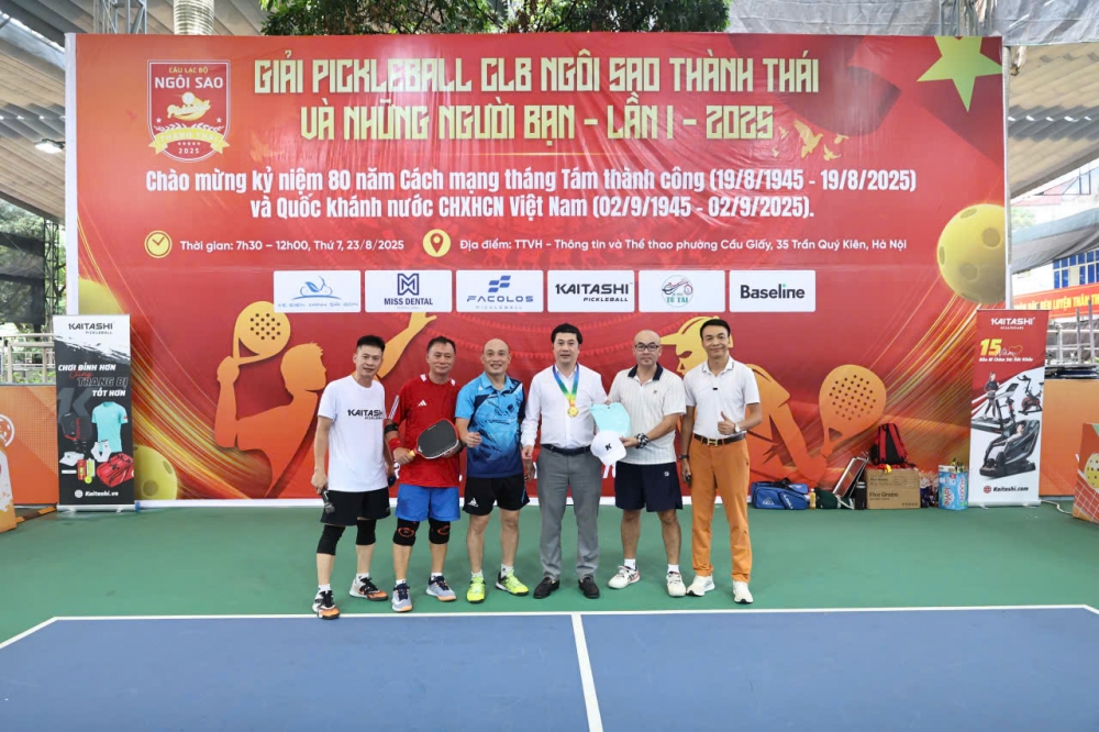 Tưng bừng Giải Pickleball “CLB Ngôi sao Thành Thái và những người bạn”