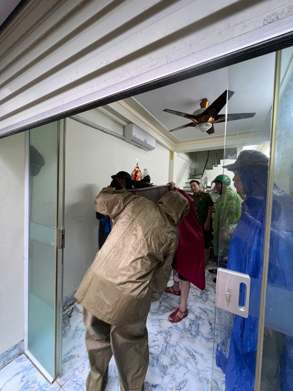 Sơn Tây chủ động ứng phó với bão số 5 Sơn Tây chủ động ứng phó với bão số 5