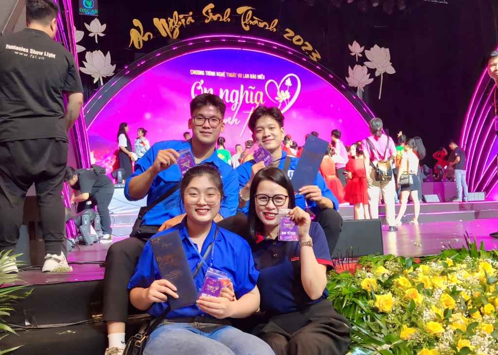 Yêu cha, mẹ nhiều hơn qua chương trình “Ơn nghĩa sinh thành”