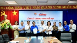 Tỉnh đoàn Bình Dương và báo Tuổi trẻ Thủ đô ký kết chương trình phối hợp toàn diện