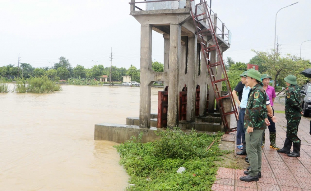 Thị xã Sơn Tây tập trung khắc phục hậu quả mưa bão