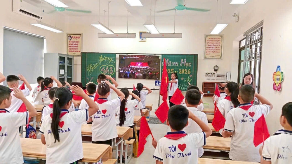 Năm học mới, khí thế mới tại phường Sơn Tây