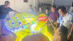 nguoi dan son tay nao nuc chuan bi don trung thu thanh co