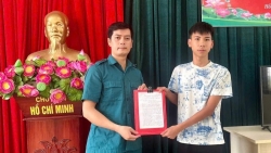 chang thanh nien xa hong van tu nguyen viet don xin tong quan