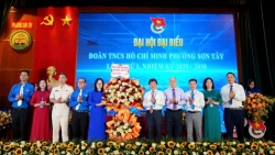 moi thanh nien son tay la hat nhan gop phan xay dung que huong