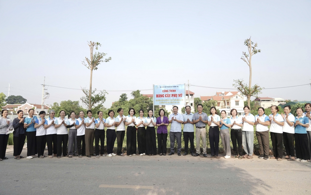 Phụ nữ Thường Tín khánh thành công trình chào mừng Đại hội MTTQ