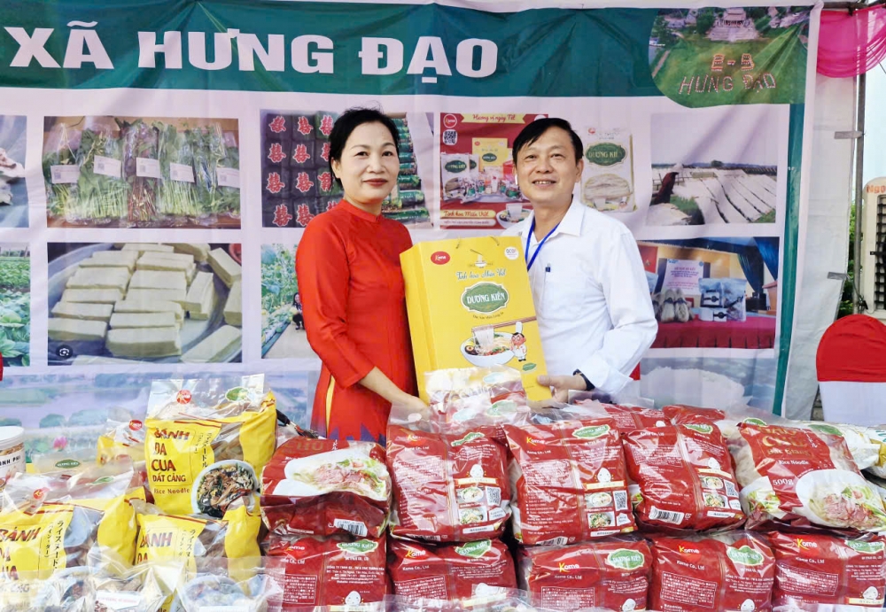 Nâng cao vai trò người nông dân xã Hưng Đạo trong hệ thống chính trị