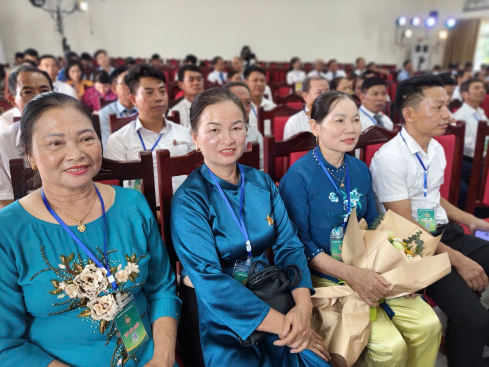 Nông dân xã Đoài Phương nỗ lực làm giàu, xây dựng quê hương