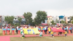 huyen me linh khai mac giai bong da tranh cup hai ba trung lan thu ii