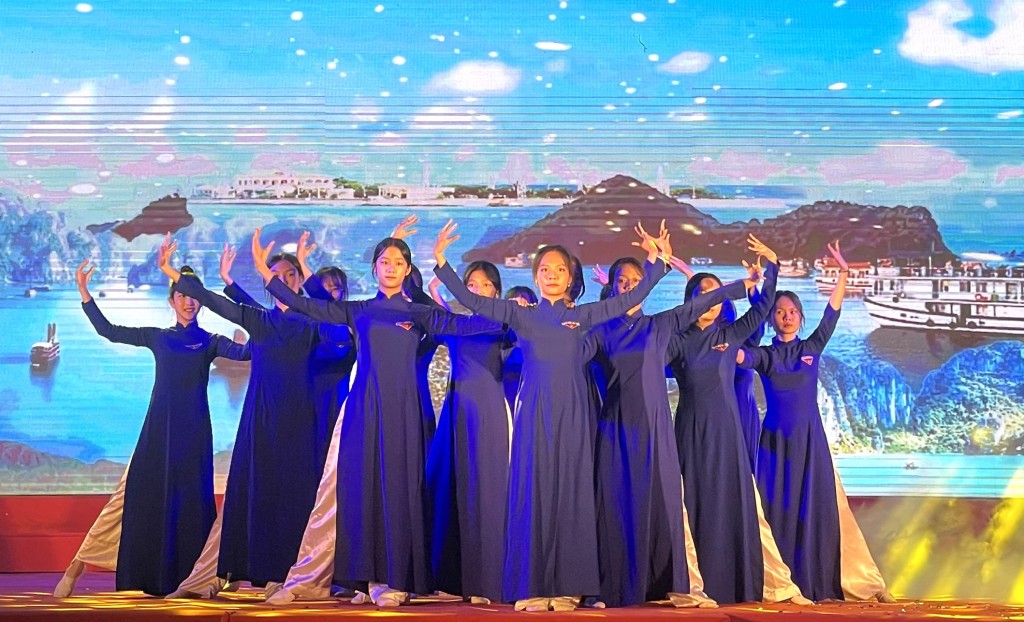 “Nhịp bước thanh niên” của bạn trẻ Tây Hồ