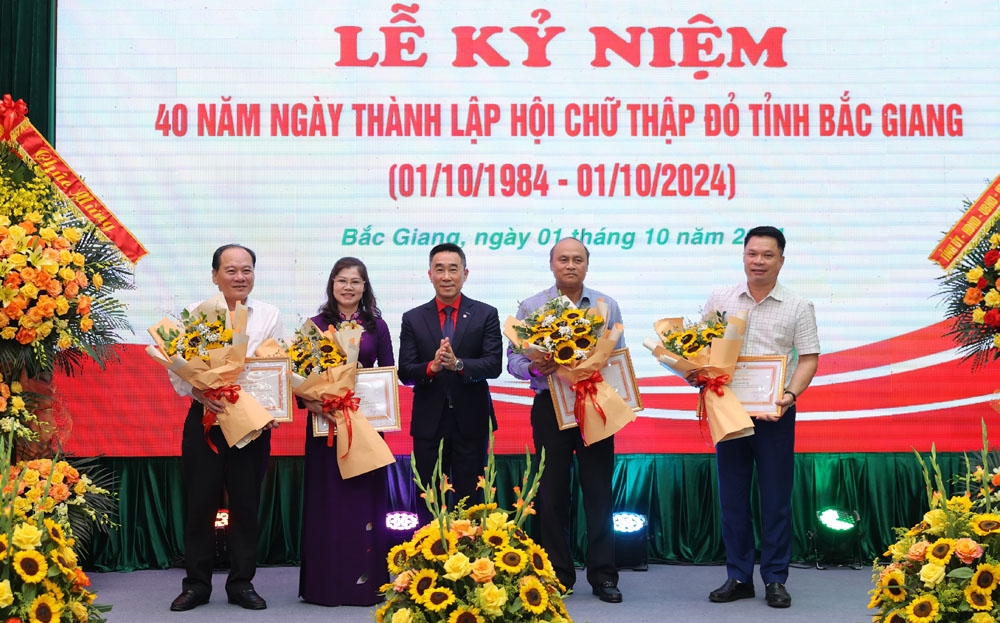 Bắc Giang: Hội Chữ thập đỏ góp phần quan trọng trong an sinh xã hội