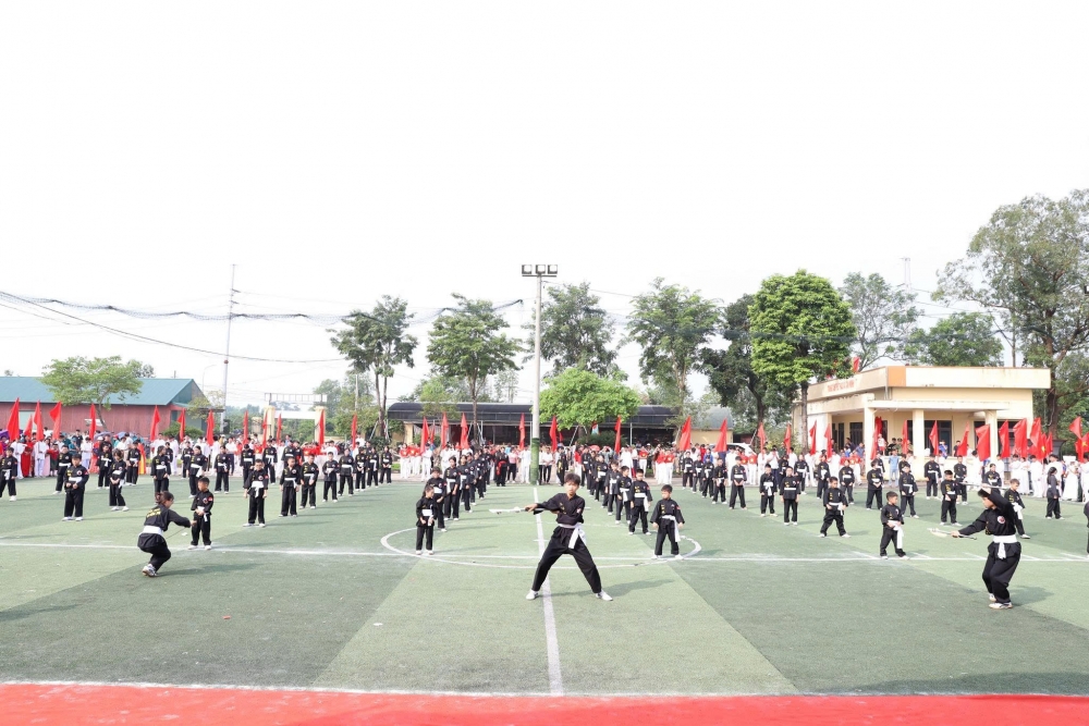 Sôi nổi Đại hội Thể dục thể thao xã Thượng Phúc lần thứ I