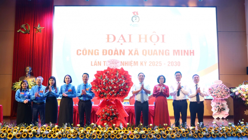 Công đoàn xã Quang Minh nâng cao năng lực chăm lo cho người lao động