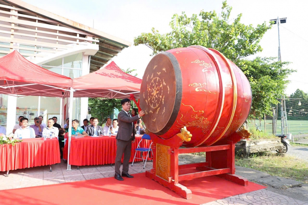 Đại hội thể dục thể thao xã Hồng Vân thắp sáng ngọn lửa đoàn kết Đại hội thể dục thể thao xã Hồng Vân thắp sáng ngọn lửa đoàn kết