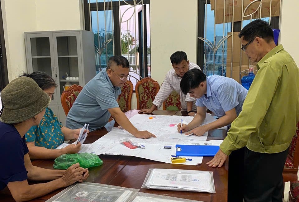 Hàng loạt giải pháp hay trong chiến dịch “làm giàu, làm sạch” dữ liệu đất đai Hàng loạt giải pháp hay trong chiến dịch “làm giàu, làm sạch” dữ liệu đất đai