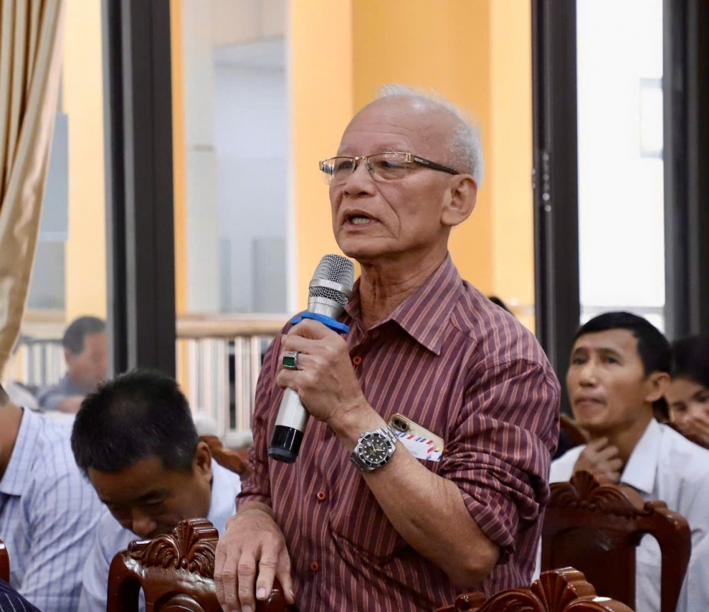 Xã Hồng Vân tiếp xúc, đối thoại trực tiếp giữa người đứng đầu với Nhân dân