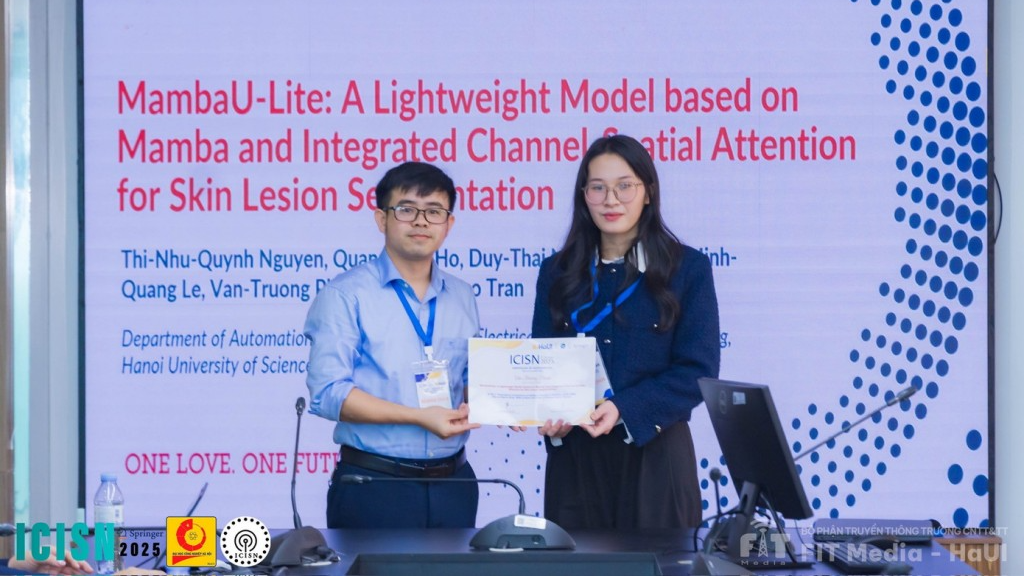 Như Quỳnh trong vai trò tác giả chính bài báo khoa học tham gia trình bày tại Hội nghị quốc tế ICISN 2025