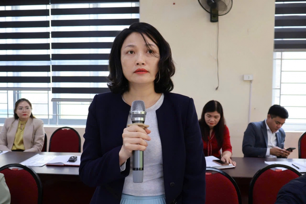 Đảng viên xã Đoài Phương góp ý tâm huyết vào dự thảo văn kiện Đại hội Đảng