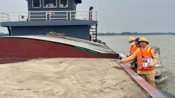 ha noi canh sat giao thong duong thuy ra quan xu ly 4 nhom hanh vi vi pham