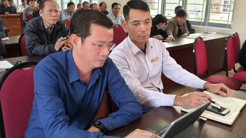 Xã Đoài Phương triển khai chiến dịch 10 ngày đêm làm sạch, chuẩn hóa dữ liệu đảng viên