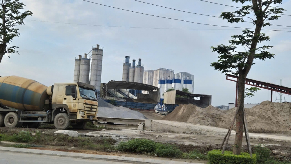 Hoài Đức siết chặt quản lý, ngăn đề xuất trái quy định về hoạt động trạm trộn bê tông