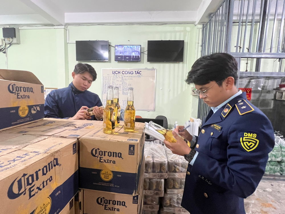 Phú Yên: Tạm giữ trên 3.300 can, lon, chai bia các loại