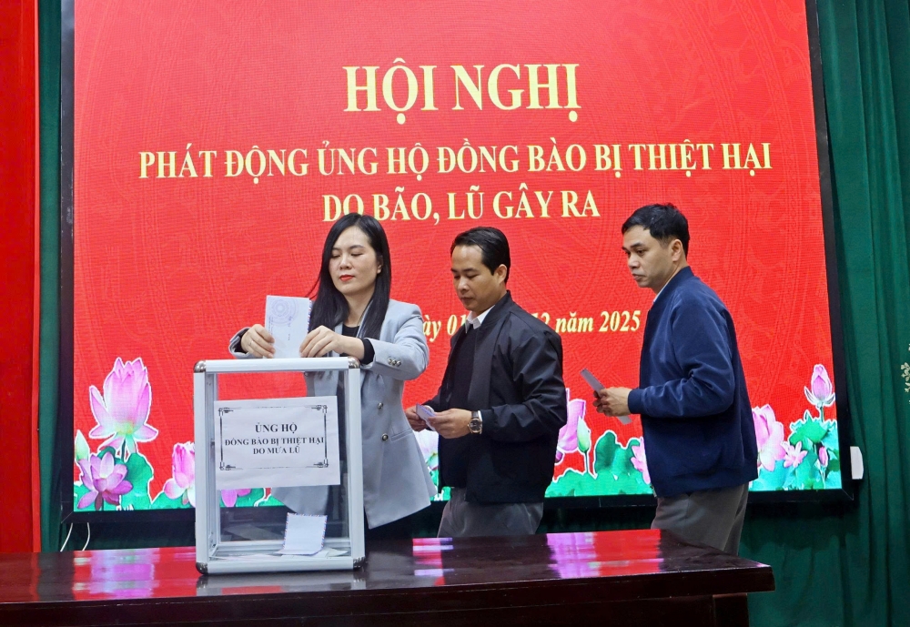 Thêm sự sẻ chia từ xã Đoài Phương đến với đồng bào vùng lũ lụt