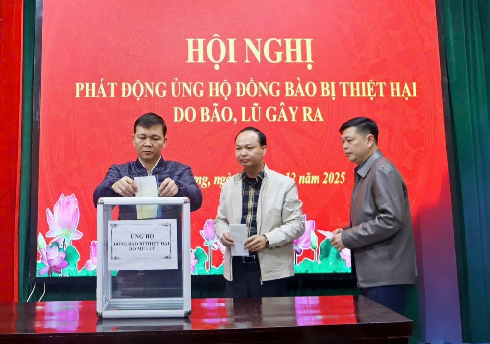 Thêm sự sẻ chia từ xã Đoài Phương đến với đồng bào vùng lũ lụt