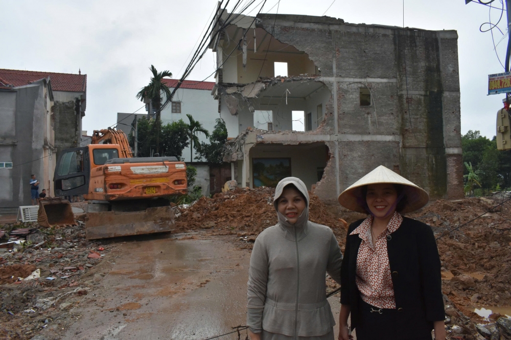 UBND xã Quang Minh vận động người dân chấp hành bàn giao mặt bằng để thực hiện dự án đường Vành đai 4 UBND xã Quang Minh vận động người dân chấp hành bàn giao mặt bằng để thực hiện dự án đường Vành đai 4